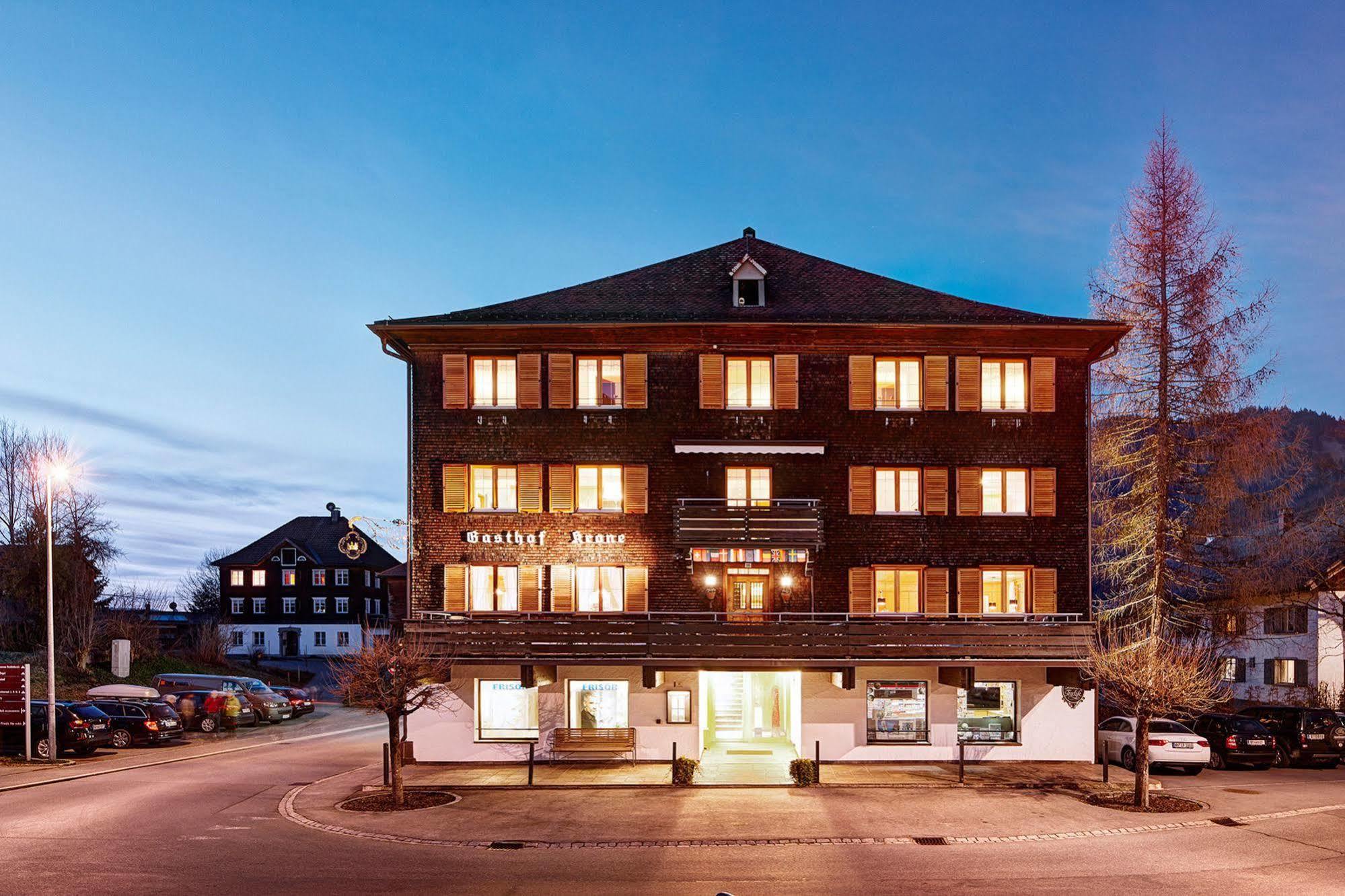 Hotel Gasthof Krone Hittisau Esterno foto