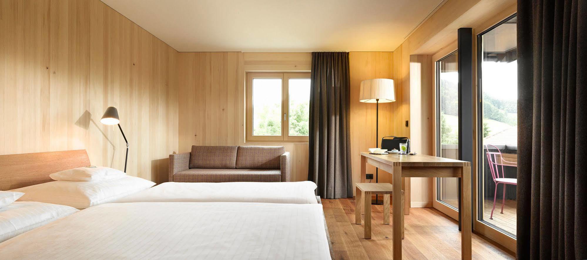 Hotel Gasthof Krone Hittisau Esterno foto
